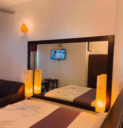 Lavinia Blue Hotel