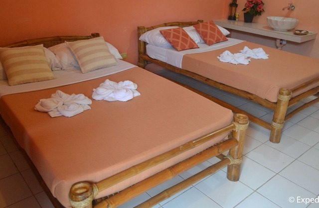 Lazea Tagaytay Inn