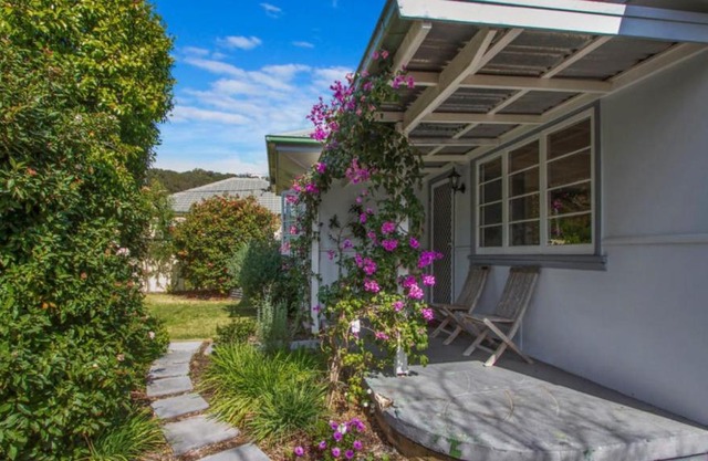 Lazy Days Seaside Cottage - Umina Beach