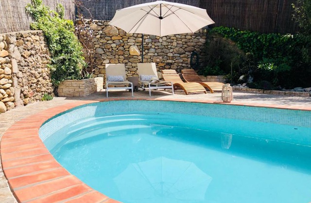 Le Mas des Alberes Piscine privative proche mer et Collioure, climatisation, parking ,WiFi