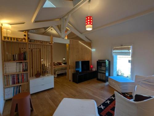 Le Pigeonnier: Charme Authentique avec WIFI et Animaux Acceptés - FR-1-653-275