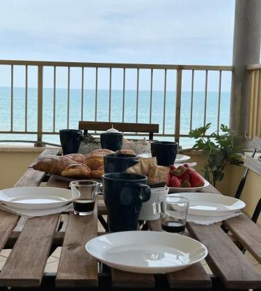 Le Terrazze Beachfront, balcony, parking, private access Beach