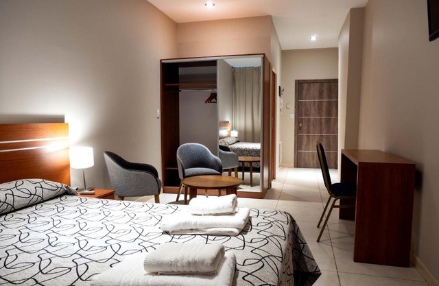 LELOIR Suites & Meetings