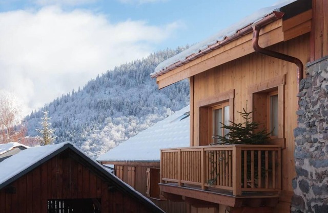 Les Allues: Meribel farmhouse, renovated in Christmas 2013, 4* rating, Meribel
