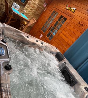Les Chalets de Marie & Steph 2 - Vue mer, Jacuzzi SPA privatif Sans vis à vis