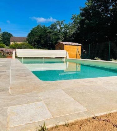 Les Cypres*Maison au calme*Piscine chauffée