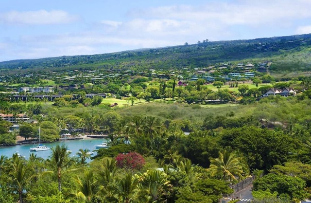 Let's runaway to the Island! Spa, Game Room, Near Pahoehoe Beach Park
