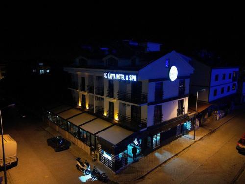 Lidya Hotel