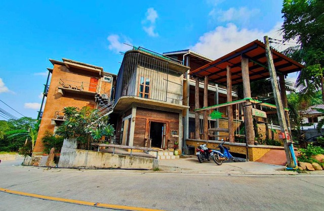 Life koh tao resort