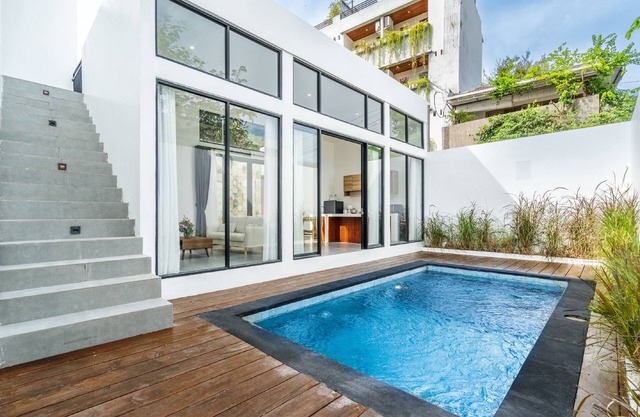 Light Way Villa in Canggu