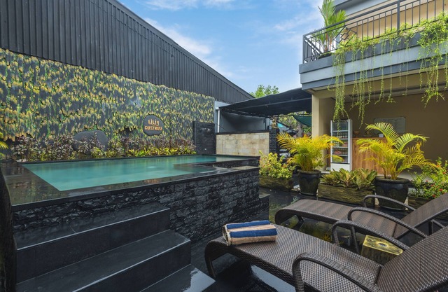 Liliy Guest House Legian