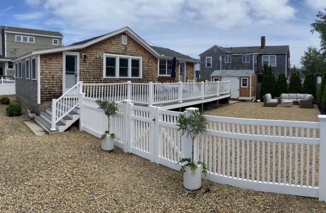 Lille Hus - Completely Renovated Plum Island Home