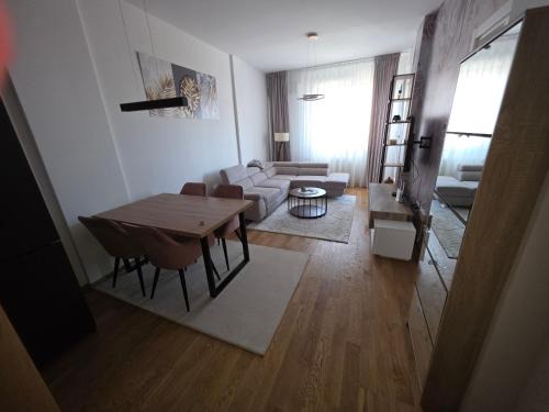 Liman 5 Riverside 209 with Free Private Parking