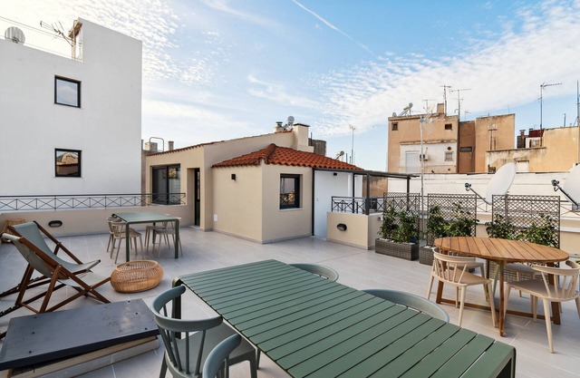 Limehome Athens Solonos City Center