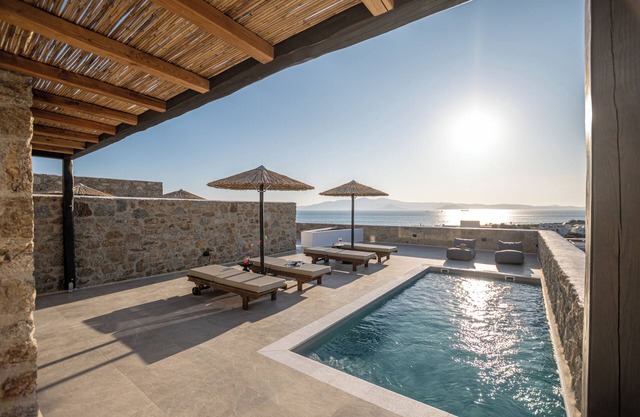 Lithia Exclusive Villas