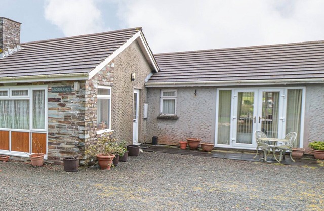 LITTLE LANES, pet friendly, with a garden in Boscastle