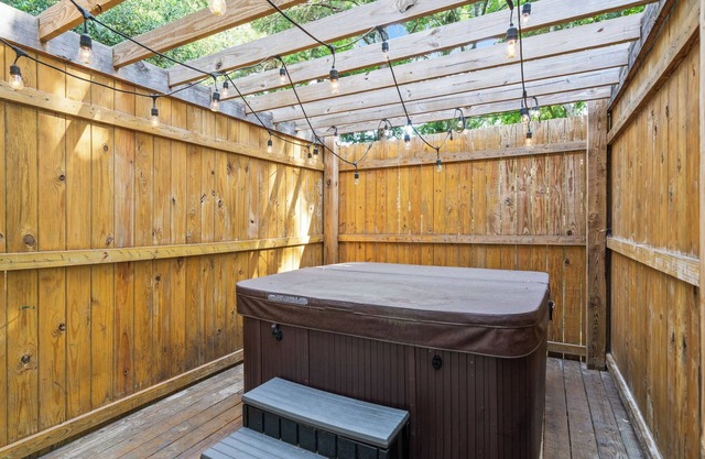 Live Oak Paradise | 3 Bed, 2.5 Bath