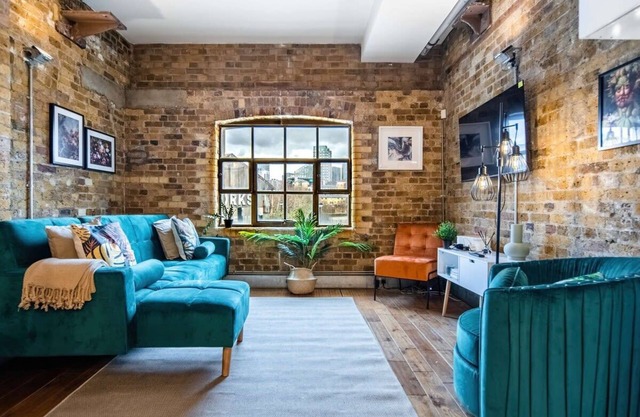 Livestay Fabulous 3Bed Warehouse Conversion Flat