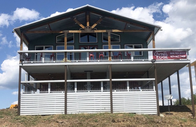 Livin on the Edge on the Caddo River