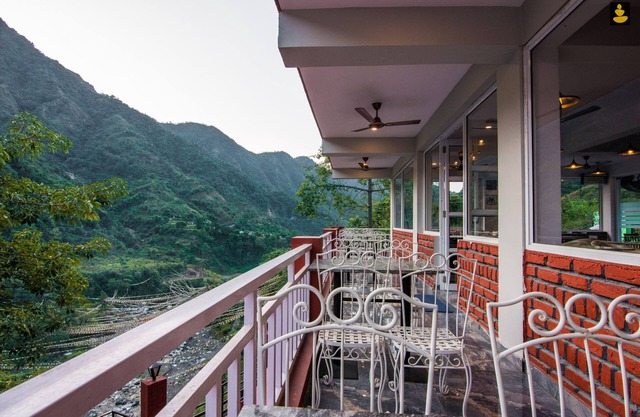 LivingStone River side Hills resort family Room