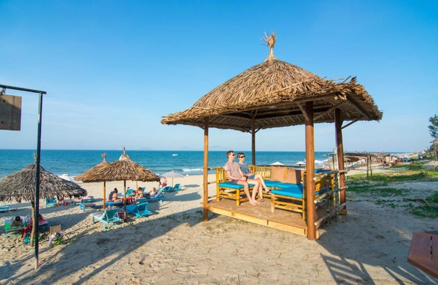 Local Beach Homestay