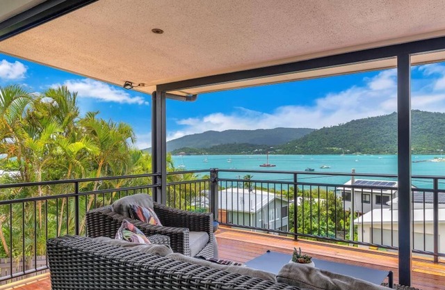 Location, Location. The perfect Location for your stay in the Whitsundays!