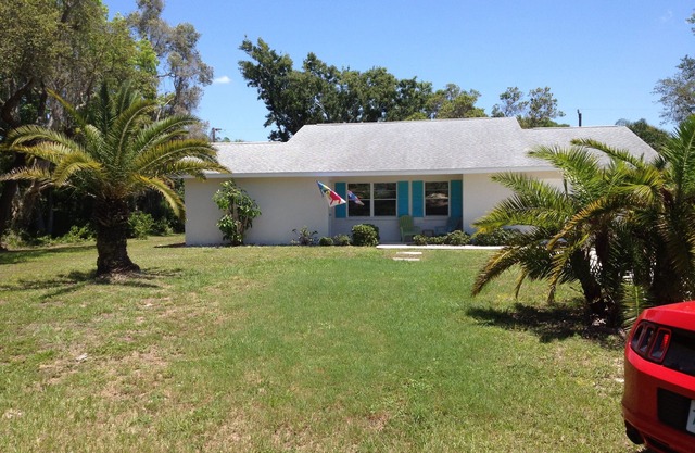 Location, Location- Walk to Nokomis Beach!