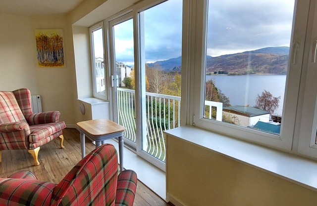 Loch Rannoch Highland Club, Pine Martin Lodge 7