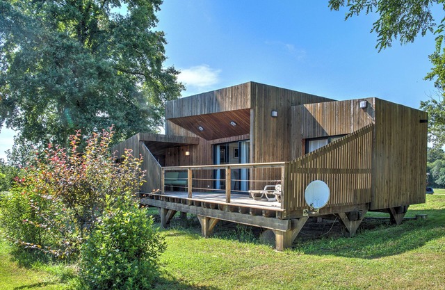 Lodge Dune – Private Terrace, Jacuzzi, Wi-Fi & Air Conditioning