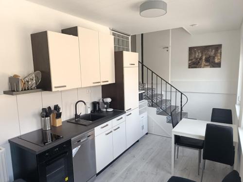 Loft - Übernachten im ehemaligen Kinovorführraum