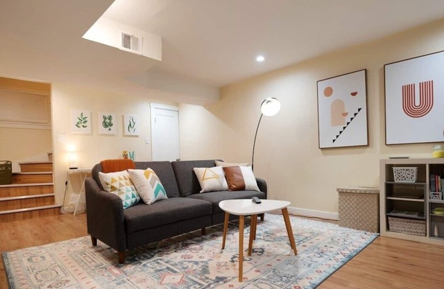 Loftium | Sleek & Bright home on a quiet Street!