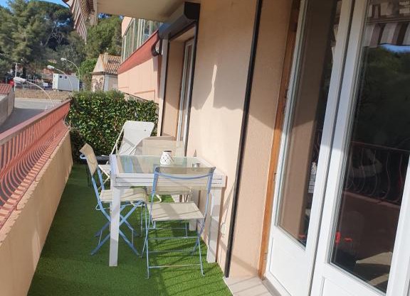 Logement à Sanary-sur-mer (Var)