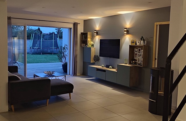 Logement Paisible Pour UN Sejour Detente A 20 Minutes DE Bordeaux
