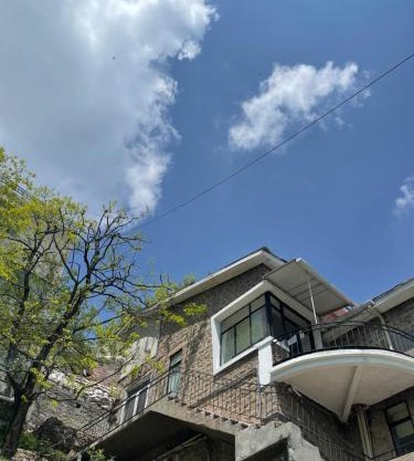 LOKAL Rooms x Murree Kashmir Point