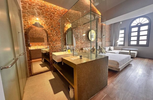 Loke Thye Kee Artiste Boutique Hotel