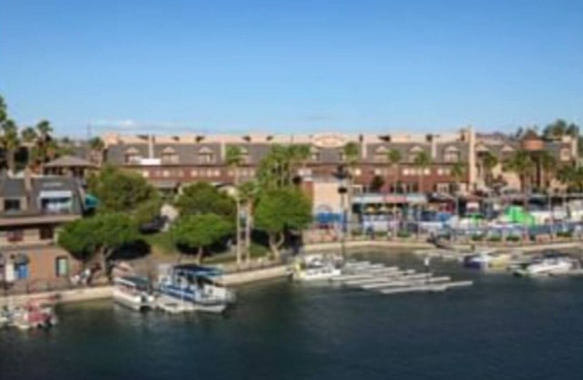 London Bridge Resort 2 Bedroom Condo