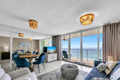 Long Beach Resort 4-1305