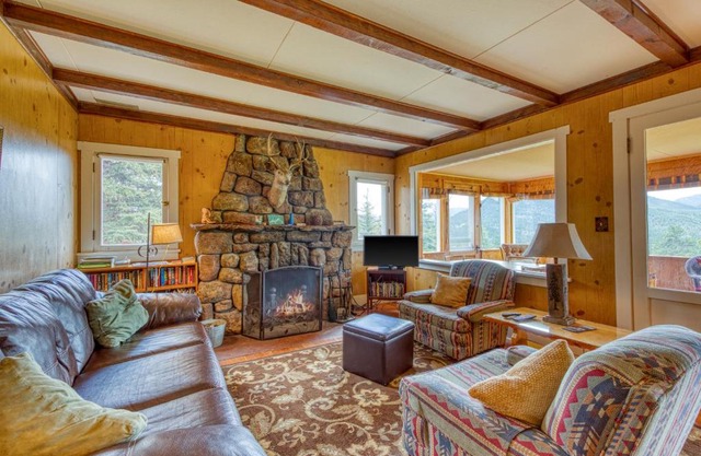 Longs Peak Cabin