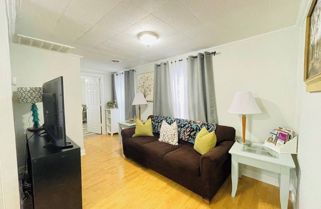 Lookout Apartment