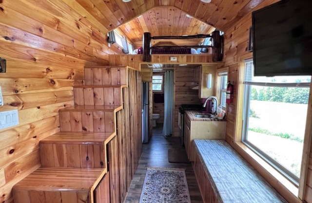 Lookout Loft: A tiny cabin with a ton of rustic charm!