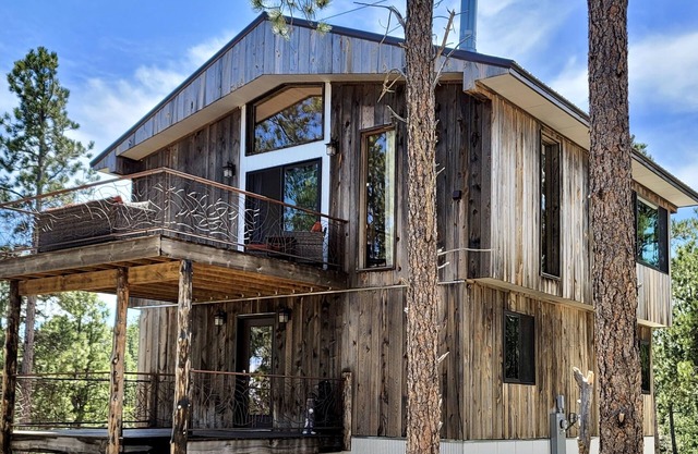 Lookout Ridge Cabin