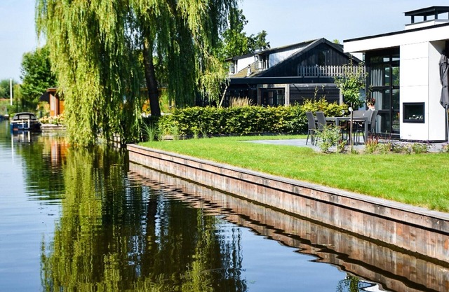 Loosdrecht Water Villa