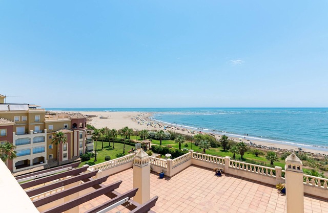 Los Cisnes Penthouse - Haraganes Beach HLHC146P86