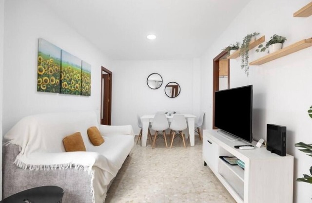 Los Girasoles Rota by Staycare