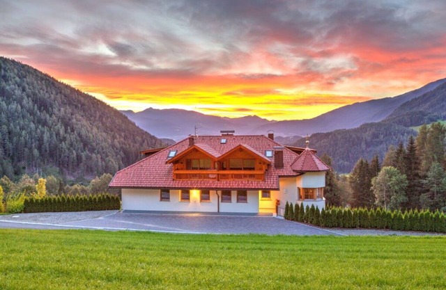Love Nest Comfortable holiday residence