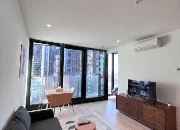 Lovely 1 Bedroom Apartment @ CBD