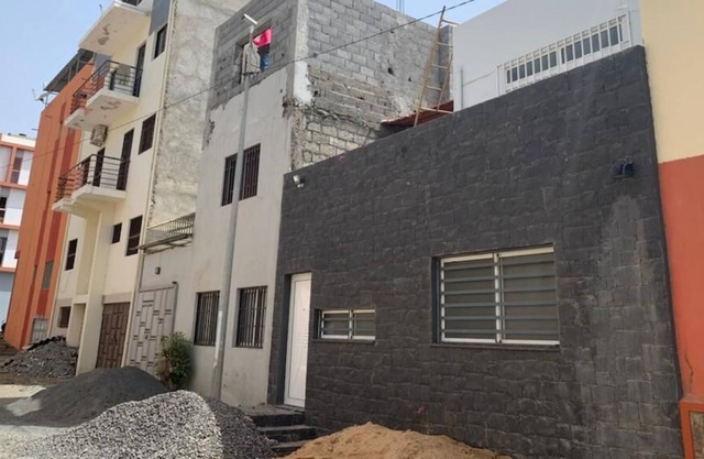 Lovely 1 Bedroom Loft in Praia - Centrally Located