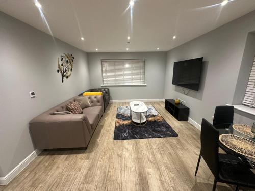 Lovely 2 bedroom 2 bathroom Apartment