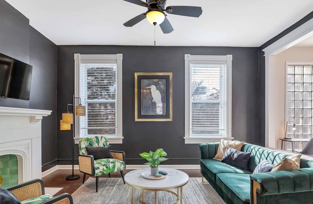 Lovely 2 Bedroom | Historic Shaw Neighborhood