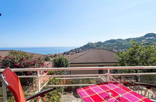 Lovely apartment for 4 guests with A/C, WIFI, TV, terrace and parking
